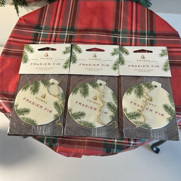Thymes Decorative Sachet - Frasier Fir - Picture 3 of 5
